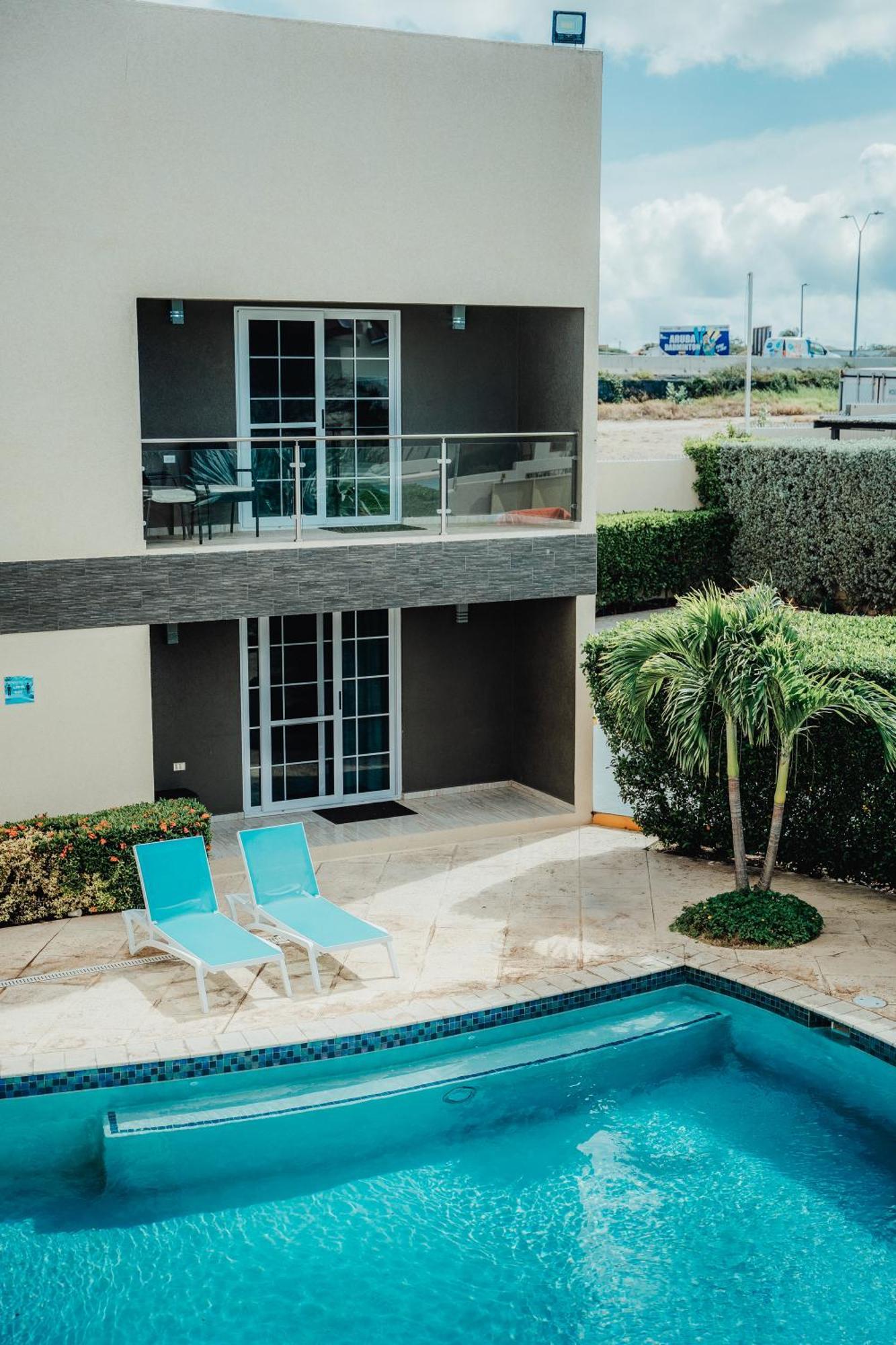 Hotel Rh Boutique Aruba Oranjestad Exterior photo