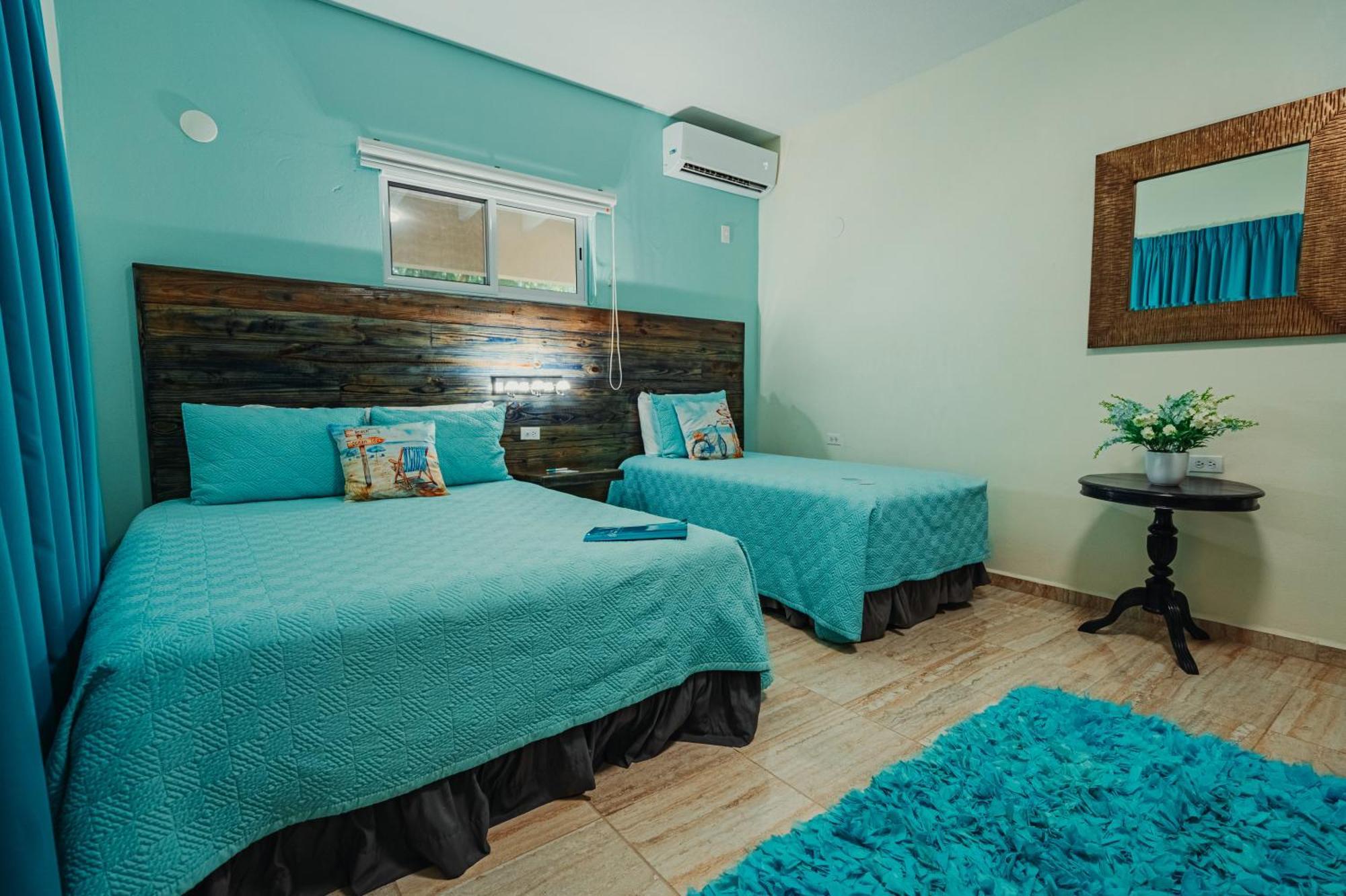 Hotel Rh Boutique Aruba Oranjestad Exterior photo